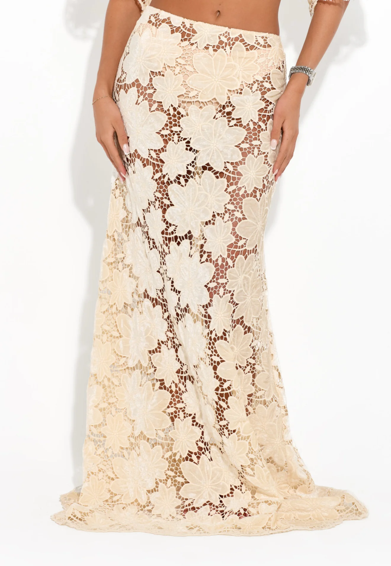 AMIRA FLORAL MAXI SKIRT - BEIGE - Image 9