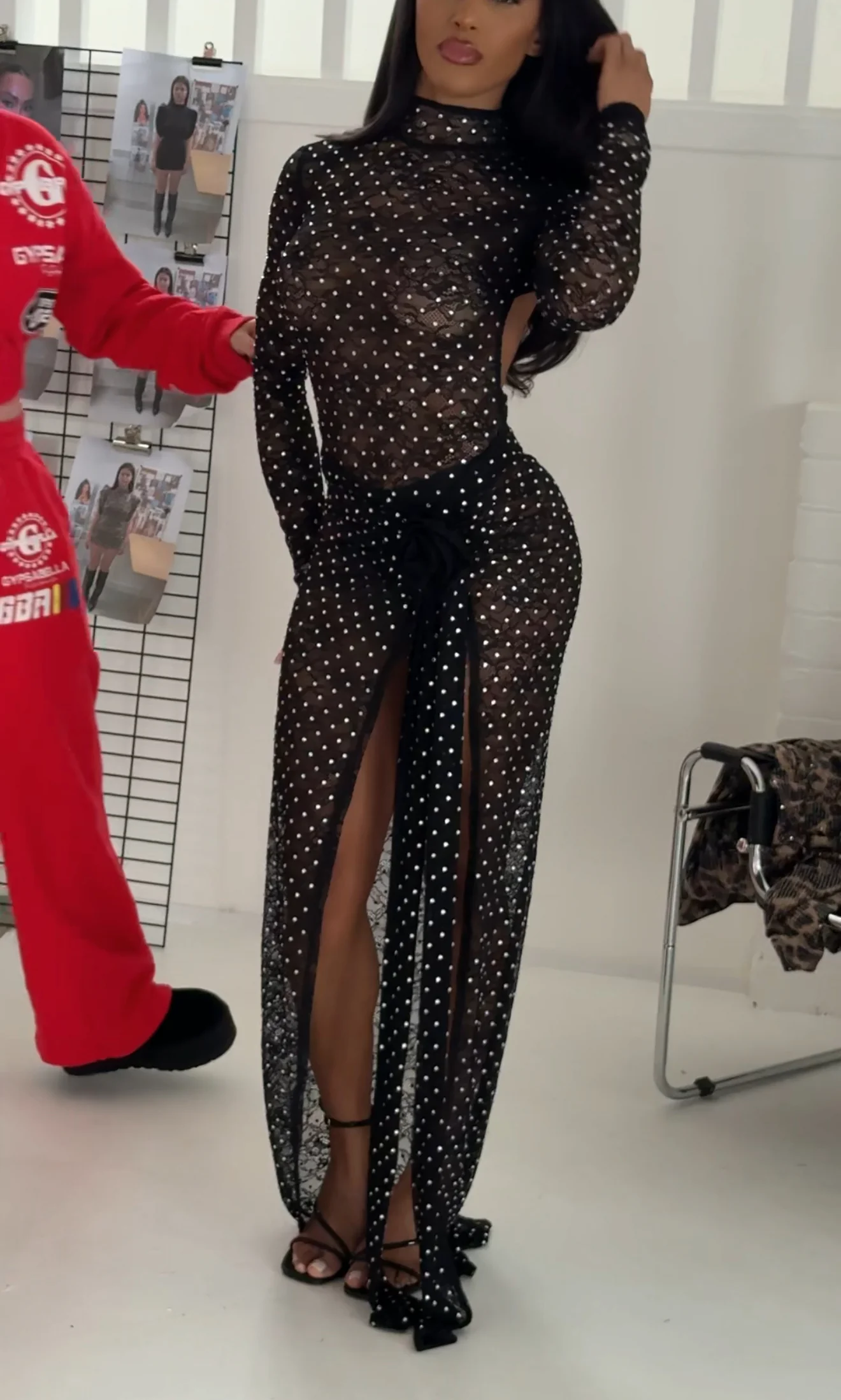 ROSE DIAMANTÉ SKIRT - Image 3